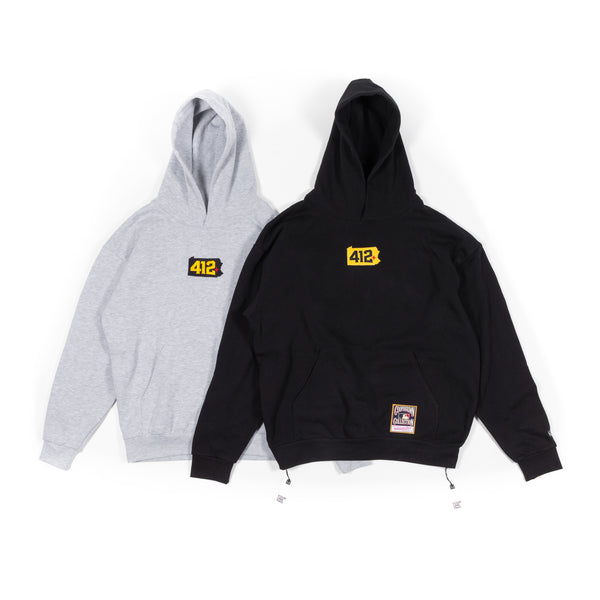 MLB® M&N® X 412® Big P Hoodie Pirates®