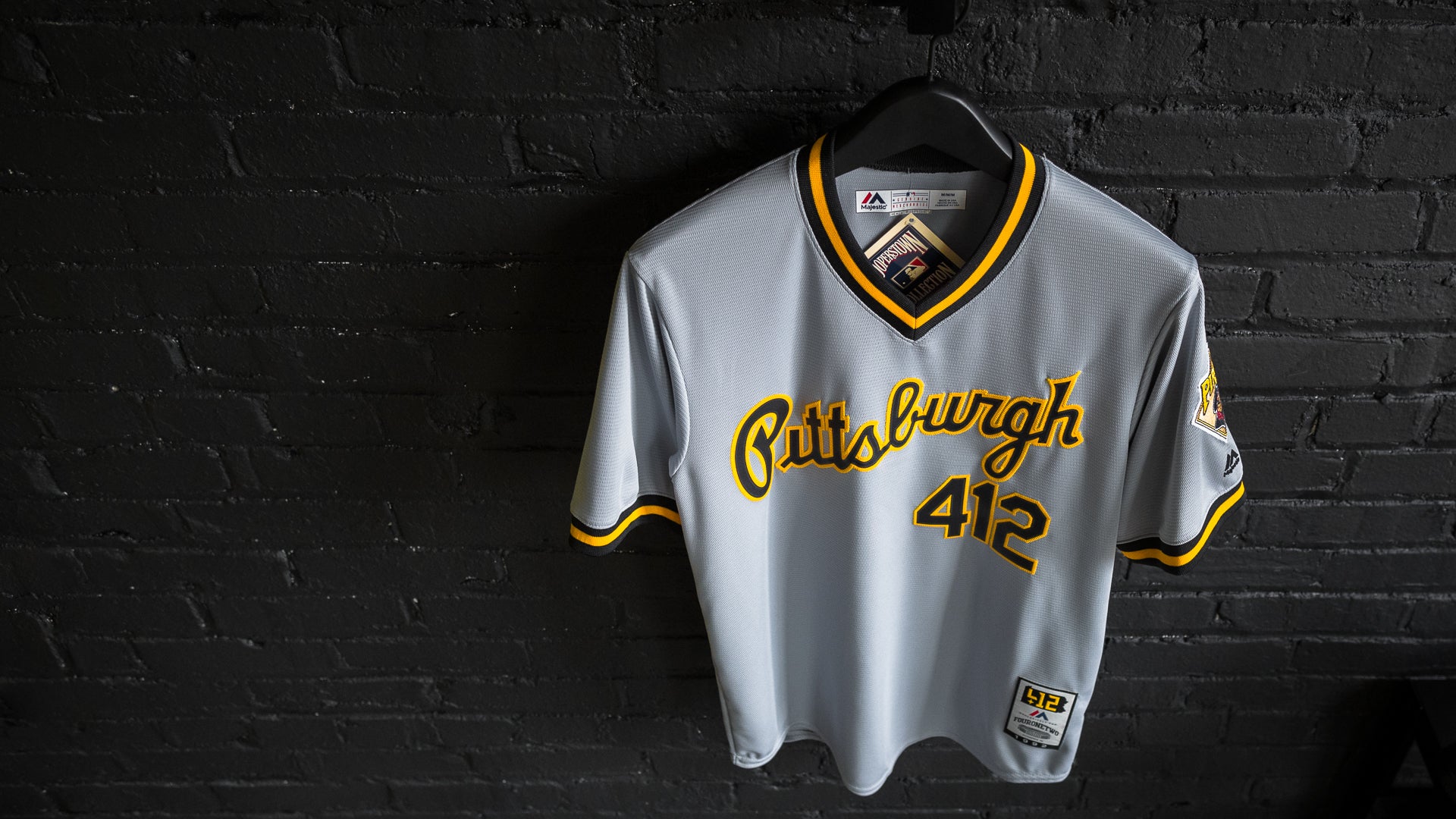 pirates button up jersey